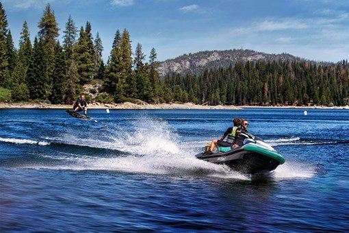 2027 Kawasaki JET SKI ULTRA 160LX-S WAKESPORT