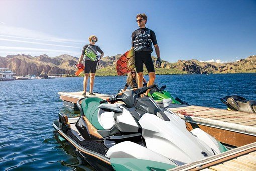 2027 Kawasaki JET SKI ULTRA 160LX-S WAKESPORT