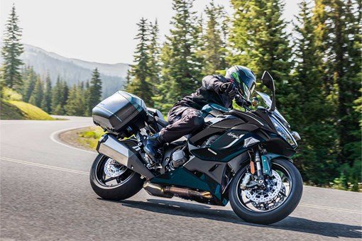 2026 Kawasaki NINJA 1100SX SE