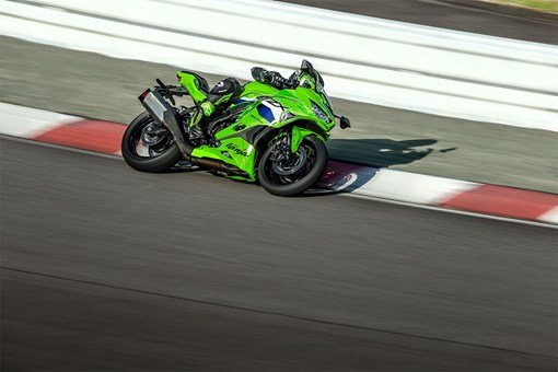 2026 Kawasaki NINJA ZX-4RR