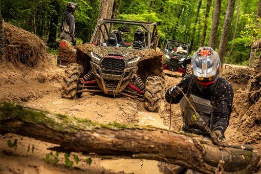 2027 Kawasaki TERYX KRX 1000 LIFTED EDITION