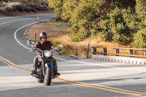 2026 Kawasaki VULCAN 900 CLASSIC
