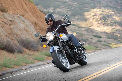 2026 Kawasaki VULCAN 900 CLASSIC