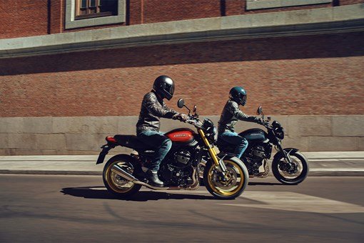 2026 Kawasaki Z900RS