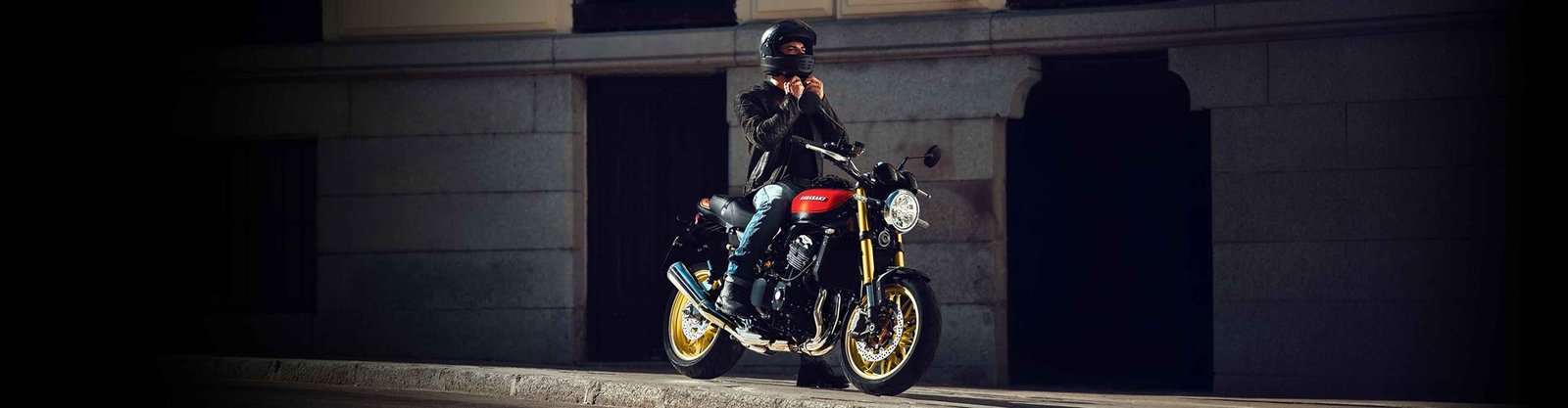 2027 Kawasaki Z900RS SE