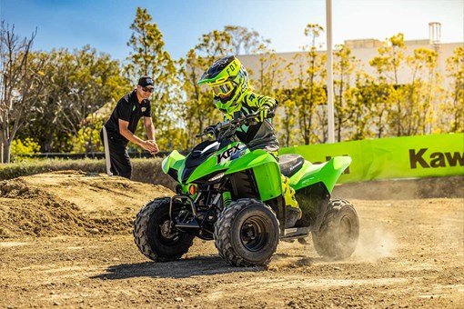 2025 Kawasaki KFX® 50-LIME GREEN — photo 6