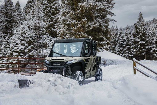 2025 Kawasaki RIDGE Crew HVAC-Candy — photo 4