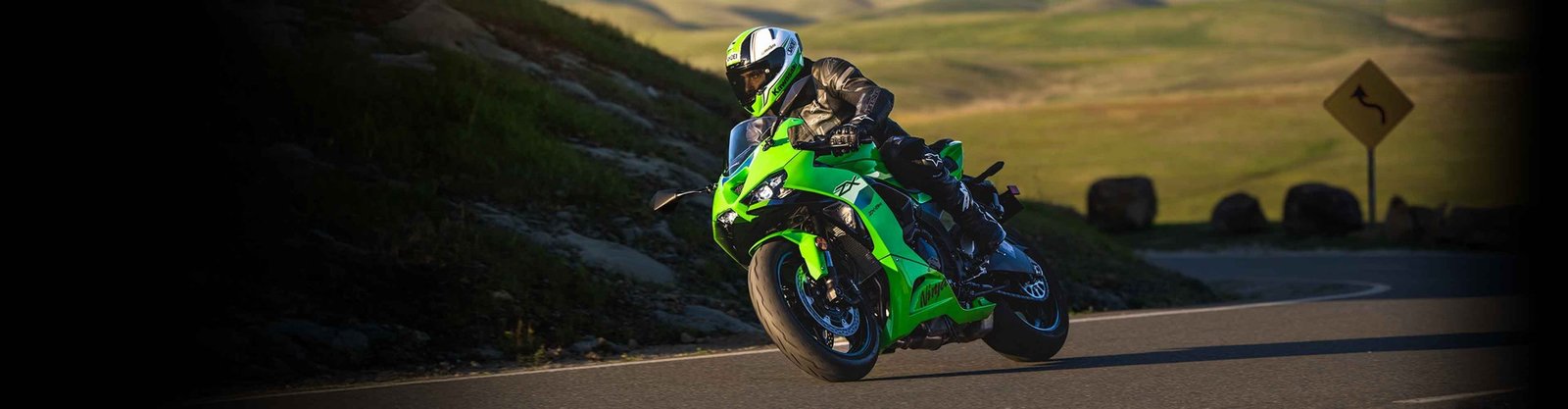 2026 Kawasaki Ninja® ZX-6R KRT - Lime — photo 3